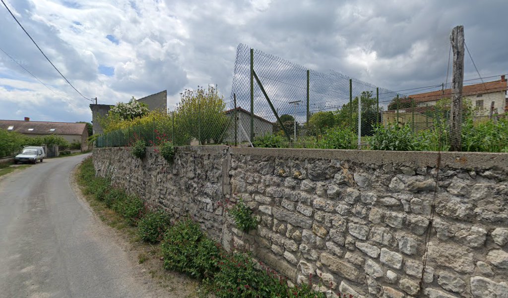 Retrouvez toutes les informations de contacts et horaires d&rsquo;ouverture pour La Poste Agence Communale NAVES Mairie situé à Naves dans le département Allier (03). Pour effectuer envoyer vos colis (colissimo, chronopost, suivi colis), une gestion bancaire (banque postal, French Bank), [&hellip;]