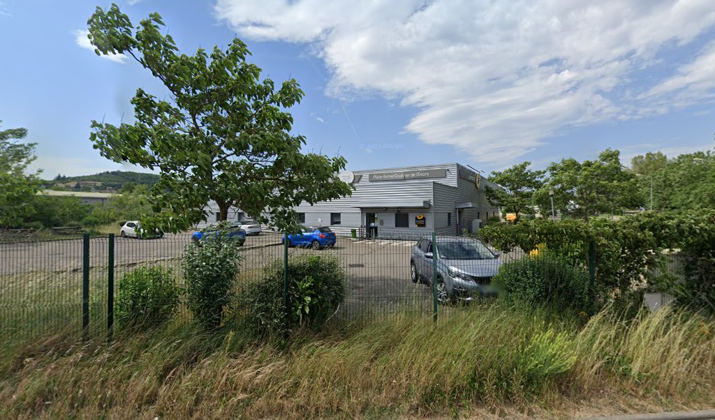 Retrouvez toutes les informations de contacts et horaires d&rsquo;ouverture pour La Poste Espace Clients Pro GIVORS PDC1 situé à Givors dans le département Rhône (69). Pour effectuer envoyer vos colis (colissimo, chronopost, suivi colis), une gestion bancaire (banque postal, French [&hellip;]