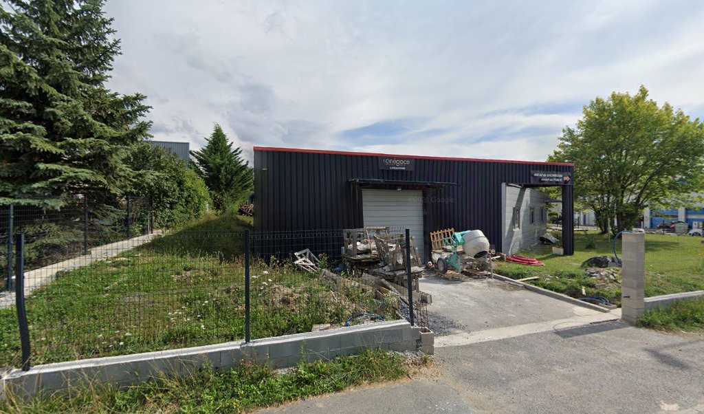 Retrouvez toutes les informations de contacts et horaires d&rsquo;ouverture pour Relais Pickup C-NEGOCE MRC DALLAGES situé à Ville la grand dans le département Haute-Savoie (74). Pour effectuer envoyer vos colis (colissimo, chronopost, suivi colis), une gestion bancaire (banque postal, French [&hellip;]
