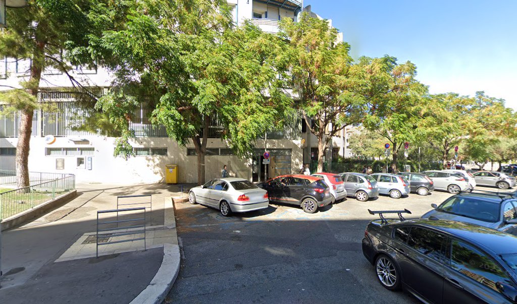 Retrouvez toutes les informations de contacts et horaires d&rsquo;ouverture pour La Poste NICE SAINT BARTHELEMY situé à Nice dans le département Alpes-Maritimes (06). Pour effectuer envoyer vos colis (colissimo, chronopost, suivi colis), une gestion bancaire (banque postal, French Bank), votre [&hellip;]