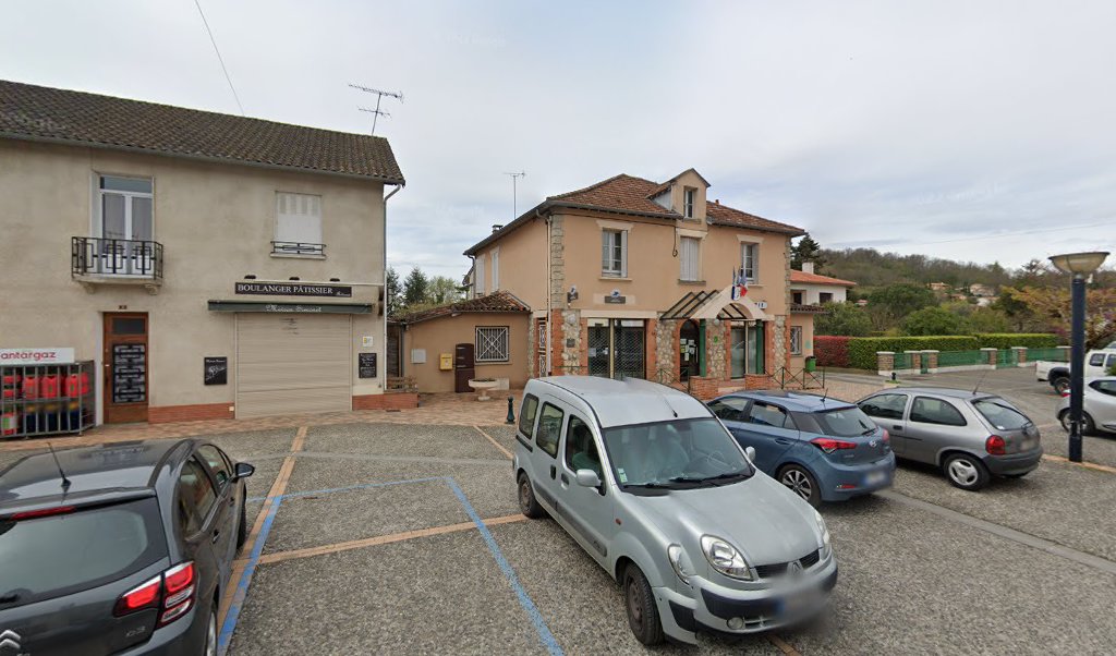 Retrouvez toutes les informations de contacts et horaires d&rsquo;ouverture pour La Poste Agence Communale LAMOTHE CAPDEVILLE Mairie situé à Lamothe capdeville dans le département Tarn-et-Garonne (82). Pour effectuer envoyer vos colis (colissimo, chronopost, suivi colis), une gestion bancaire (banque postal, [&hellip;]