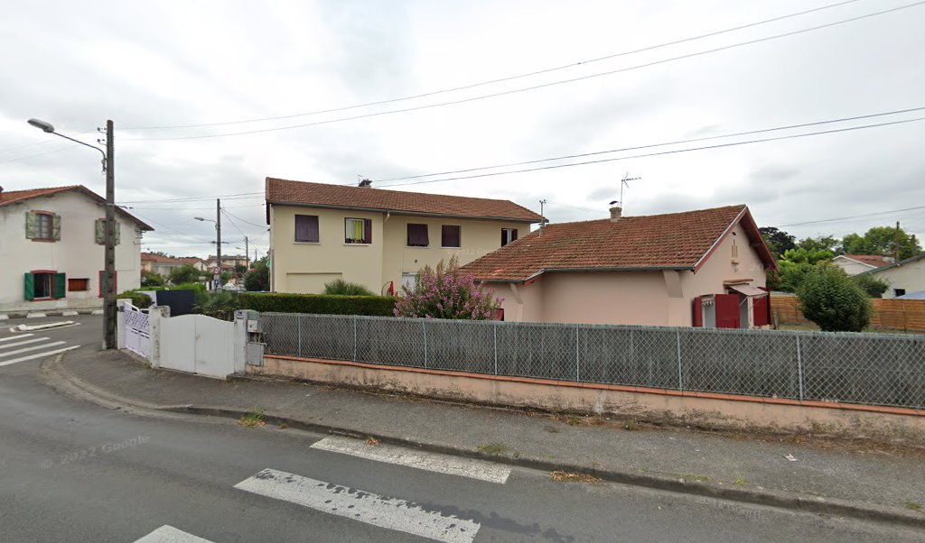 Retrouvez toutes les informations de contacts et horaires d&rsquo;ouverture pour Relais Pickup OPTIQUE VIEW situé à Tarbes dans le département Hautes-Pyrénées (65). Pour effectuer envoyer vos colis (colissimo, chronopost, suivi colis), une gestion bancaire (banque postal, French Bank), votre courrier [&hellip;]