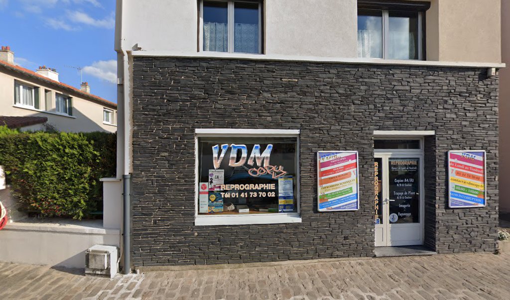 Retrouvez toutes les informations de contacts et horaires d&rsquo;ouverture pour Relais Pickup VDMCOPY situé à Rungis dans le département Val-de-Marne (94). Pour effectuer envoyer vos colis (colissimo, chronopost, suivi colis), une gestion bancaire (banque postal, French Bank), votre courrier (suivi [&hellip;]