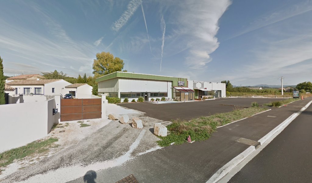 Retrouvez toutes les informations de contacts et horaires d&rsquo;ouverture pour La Poste Relais ROAIX TABAC situé à Roaix dans le département Vaucluse (84). Pour effectuer envoyer vos colis (colissimo, chronopost, suivi colis), une gestion bancaire (banque postal, French Bank), votre [&hellip;]