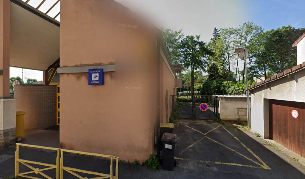 Retrouvez toutes les informations de contacts et horaires d&rsquo;ouverture pour La Poste VILLENOY situé à Villenoy dans le département Seine-et-Marne (77). Pour effectuer envoyer vos colis (colissimo, chronopost, suivi colis), une gestion bancaire (banque postal, French Bank), votre courrier (suivi [&hellip;]