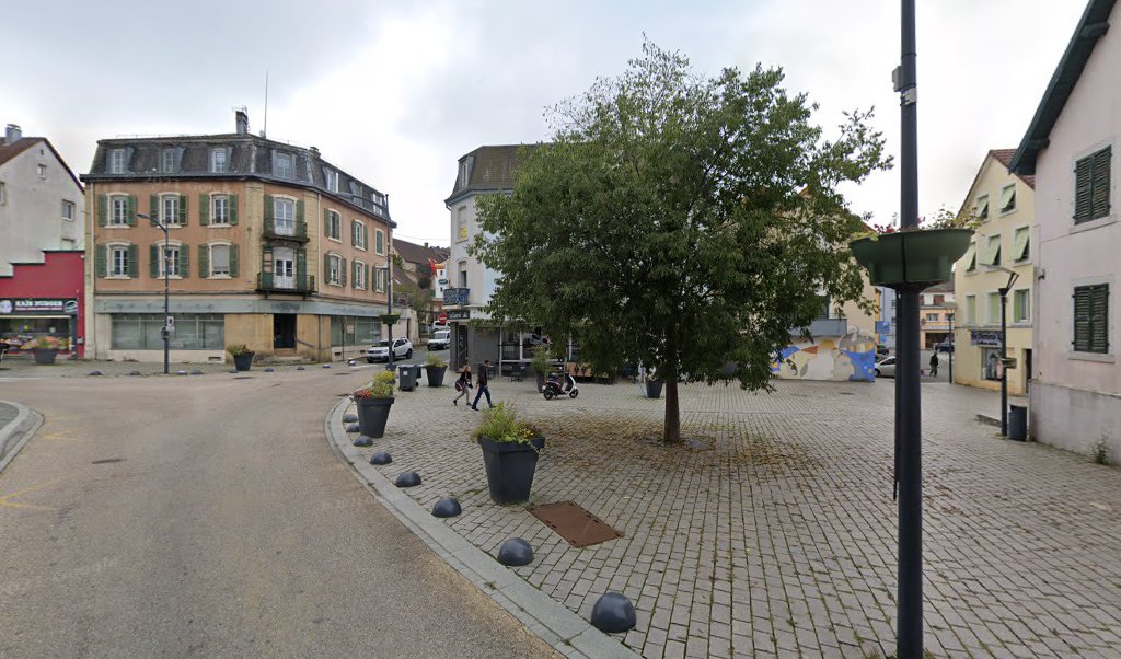 Retrouvez toutes les informations de contacts et horaires d&rsquo;ouverture pour Relais Pickup LE POINT CENTRAL situé à Beaucourt dans le département Territoire de Belfort (90). Pour effectuer envoyer vos colis (colissimo, chronopost, suivi colis), une gestion bancaire (banque postal, French [&hellip;]