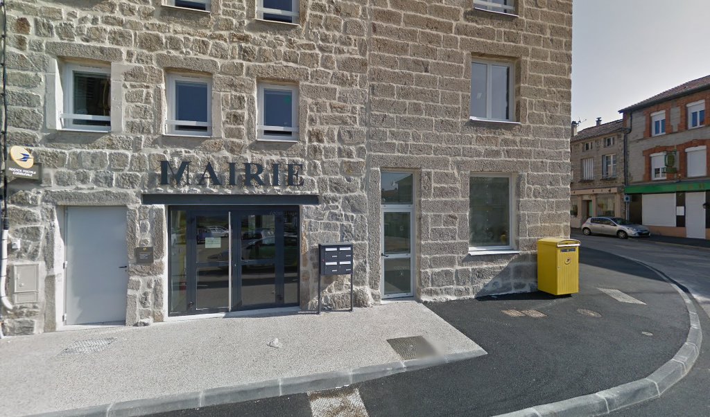 Retrouvez toutes les informations de contacts et horaires d&rsquo;ouverture pour Relais Pickup AU PETIT MARCHE situé à Jonzieux dans le département Loire (42). Pour effectuer envoyer vos colis (colissimo, chronopost, suivi colis), une gestion bancaire (banque postal, French Bank), votre [&hellip;]