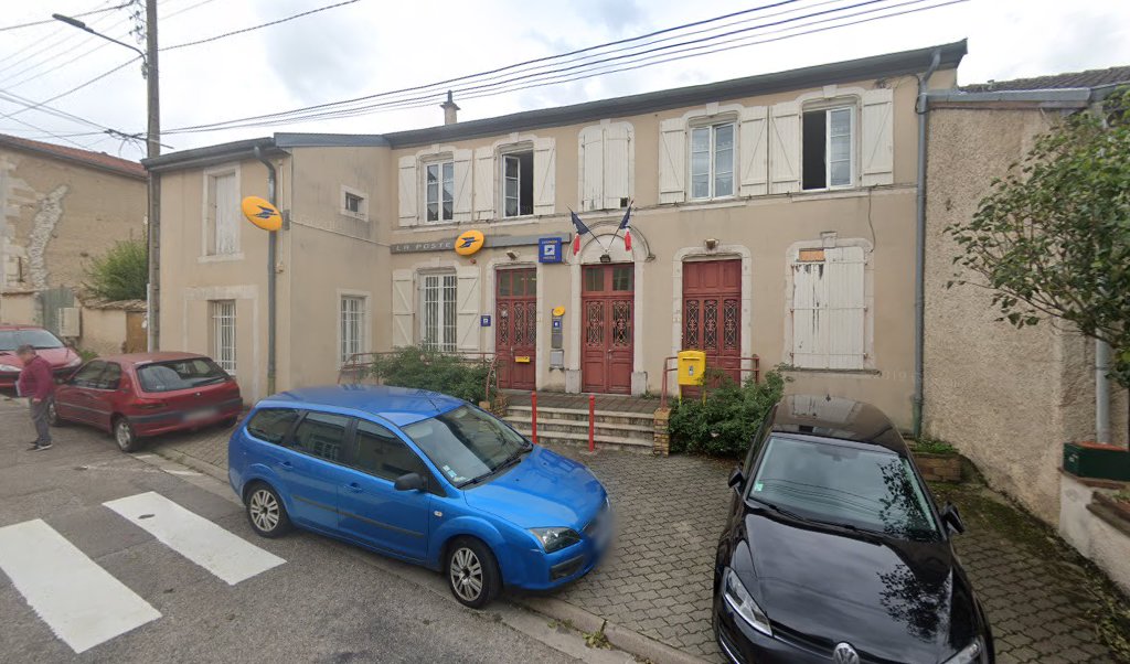 Retrouvez toutes les informations de contacts et horaires d&rsquo;ouverture pour La Poste VANNES LE CHATEL situé à Vannes le chatel dans le département Meurthe-et-Moselle (54). Pour effectuer envoyer vos colis (colissimo, chronopost, suivi colis), une gestion bancaire (banque postal, French [&hellip;]