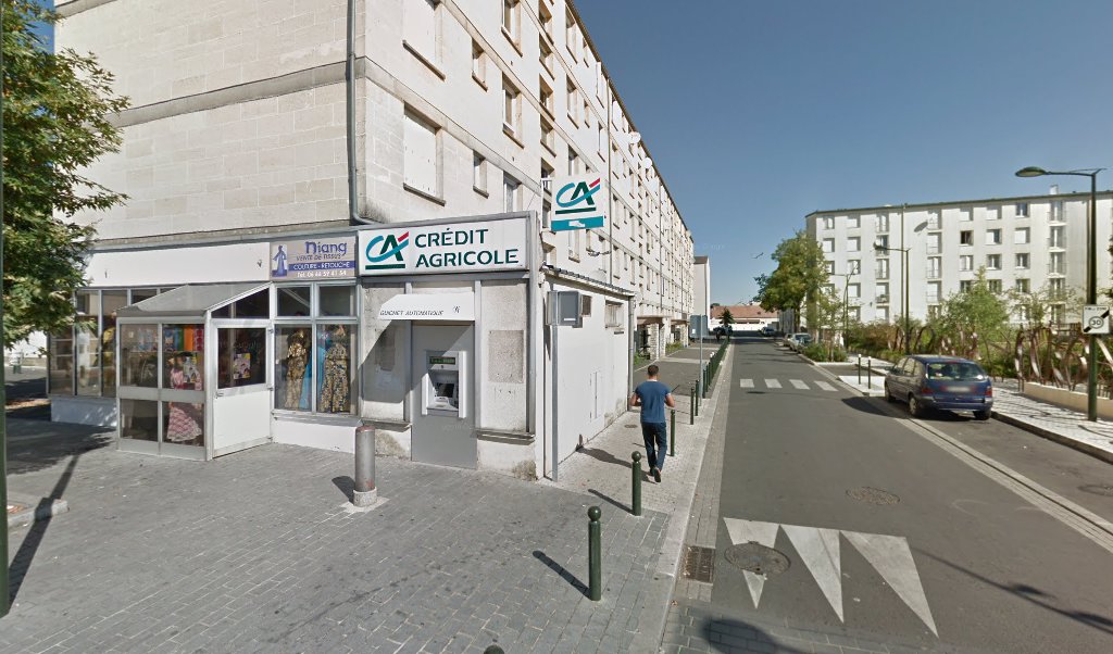 Retrouvez toutes les informations de contacts et horaires d&rsquo;ouverture pour Relais Pickup ARGO STORE situé à Orleans dans le département Loiret (45). Pour effectuer envoyer vos colis (colissimo, chronopost, suivi colis), une gestion bancaire (banque postal, French Bank), votre courrier [&hellip;]