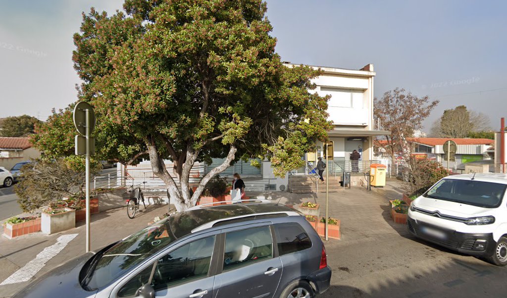 Retrouvez toutes les informations de contacts et horaires d&rsquo;ouverture pour La Poste BLAGNAC situé à Blagnac dans le département Haute-Garonne (31). Pour effectuer envoyer vos colis (colissimo, chronopost, suivi colis), une gestion bancaire (banque postal, French Bank), votre courrier (suivi [&hellip;]