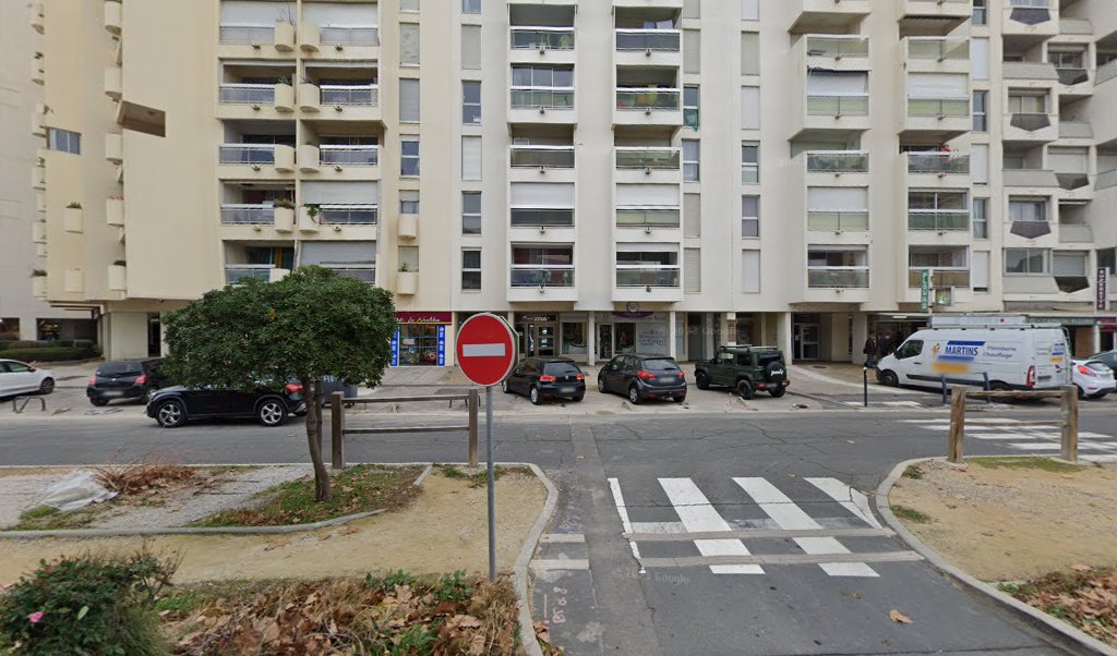 Retrouvez toutes les informations de contacts et horaires d&rsquo;ouverture pour Relais Pickup CARNON FLEURS situé à Mauguio dans le département Hérault (34). Pour effectuer envoyer vos colis (colissimo, chronopost, suivi colis), une gestion bancaire (banque postal, French Bank), votre courrier [&hellip;]