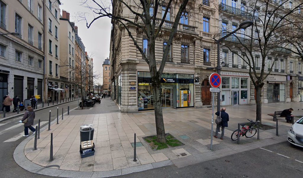 Retrouvez toutes les informations de contacts et horaires d&rsquo;ouverture pour La Poste Relais LYON situé à Lyon dans le département Rhône (69). Pour effectuer envoyer vos colis (colissimo, chronopost, suivi colis), une gestion bancaire (banque postal, French Bank), votre courrier [&hellip;]
