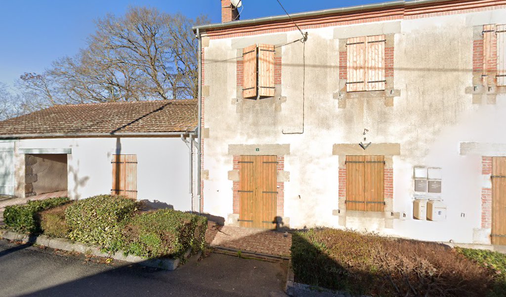 Retrouvez toutes les informations de contacts et horaires d&rsquo;ouverture pour La Poste Agence Communale ST PLAISIR Mairie situé à St plaisir dans le département Allier (03). Pour effectuer envoyer vos colis (colissimo, chronopost, suivi colis), une gestion bancaire (banque postal, [&hellip;]