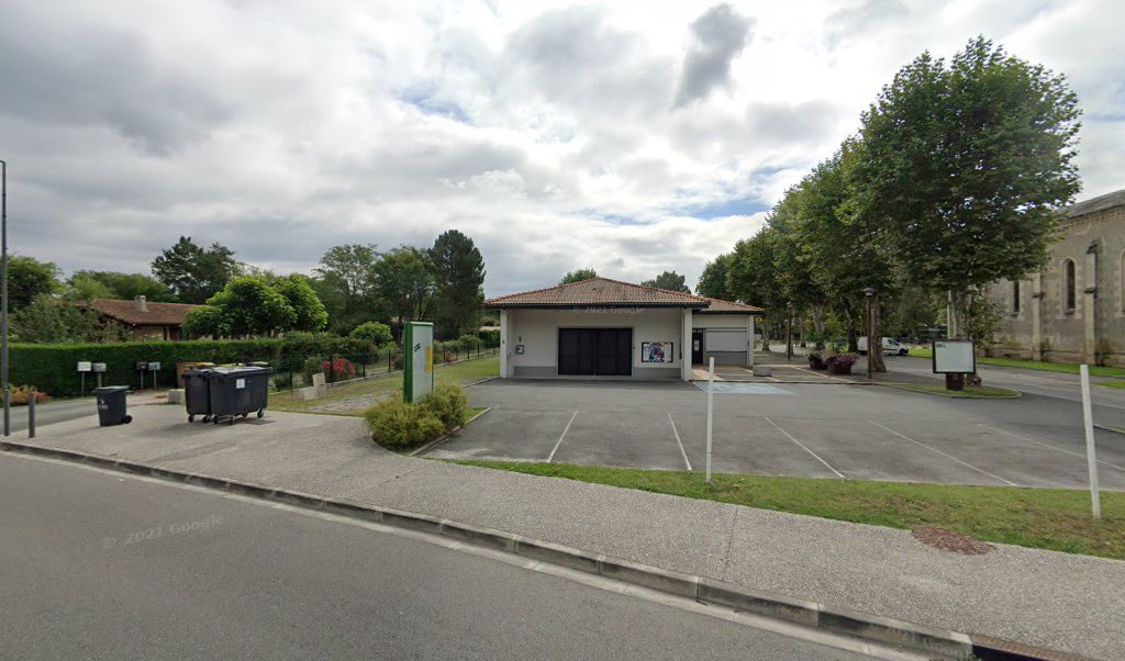 Retrouvez toutes les informations de contacts et horaires d&rsquo;ouverture pour La Poste Agence Communale MIOS Mairie situé à Mios dans le département Gironde (33). Pour effectuer envoyer vos colis (colissimo, chronopost, suivi colis), une gestion bancaire (banque postal, French Bank), [&hellip;]