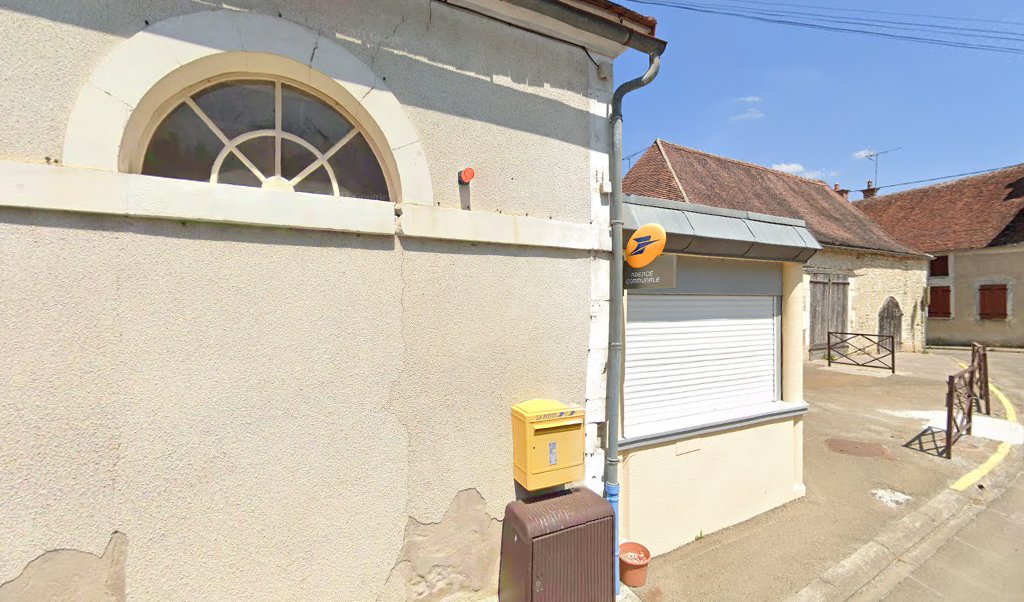 Retrouvez toutes les informations de contacts et horaires d&rsquo;ouverture pour La Poste Agence Communale DANNEMOINE Mairie situé à Dannemoine dans le département Yonne (89). Pour effectuer envoyer vos colis (colissimo, chronopost, suivi colis), une gestion bancaire (banque postal, French Bank), [&hellip;]