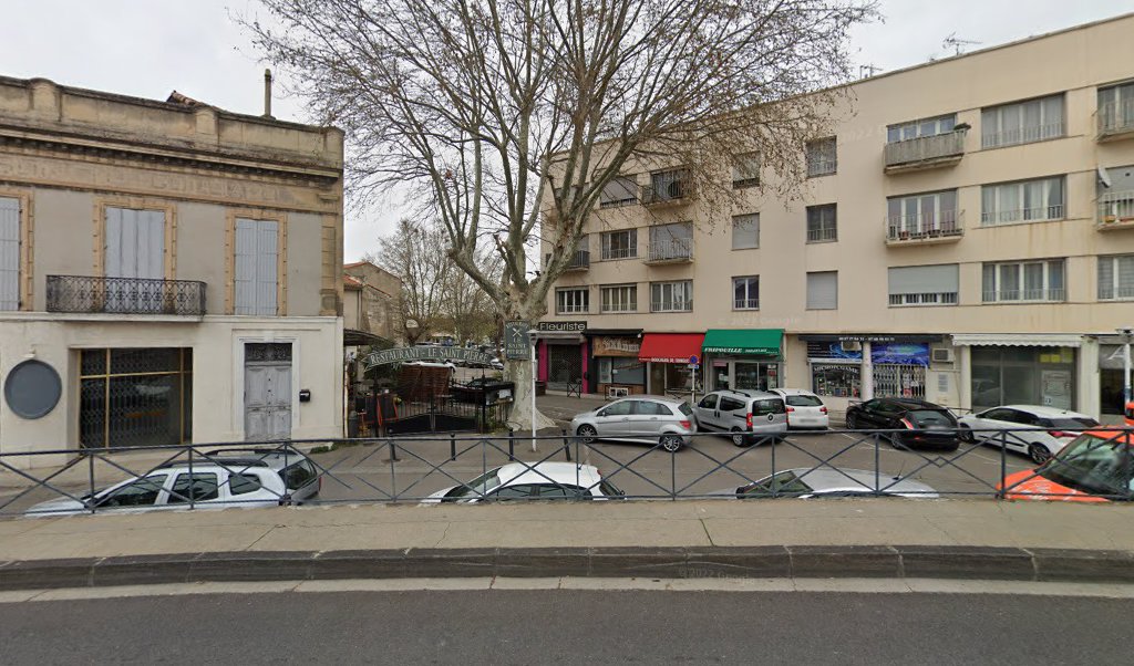 Retrouvez toutes les informations de contacts et horaires d&rsquo;ouverture pour Relais Pickup CLAUDE FLEURS situé à Arles dans le département Bouches-du-Rhône (13). Pour effectuer envoyer vos colis (colissimo, chronopost, suivi colis), une gestion bancaire (banque postal, French Bank), votre courrier [&hellip;]