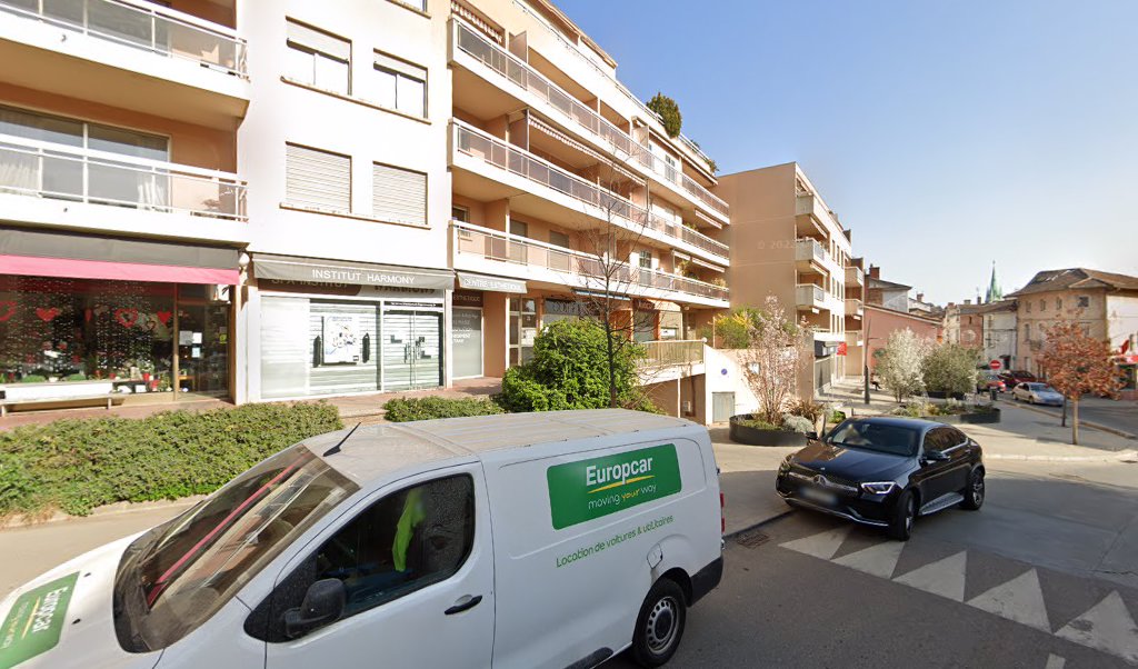 Retrouvez toutes les informations de contacts et horaires d&rsquo;ouverture pour Relais Pickup ROUGE PIVOINE situé à Fontaines sur saone dans le département Rhône (69). Pour effectuer envoyer vos colis (colissimo, chronopost, suivi colis), une gestion bancaire (banque postal, French Bank), [&hellip;]