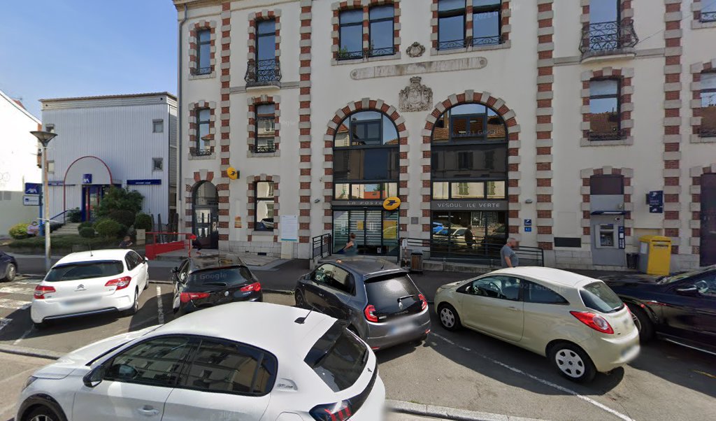 Retrouvez toutes les informations de contacts et horaires d&rsquo;ouverture pour La Poste VESOUL ILE VERTE situé à Vesoul dans le département Haute-Saône (70). Pour effectuer envoyer vos colis (colissimo, chronopost, suivi colis), une gestion bancaire (banque postal, French Bank), votre [&hellip;]