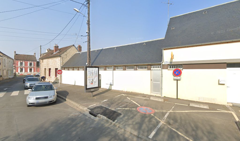 Retrouvez toutes les informations de contacts et horaires d&rsquo;ouverture pour La Poste CHAMBLY situé à Chambly dans le département Oise (60). Pour effectuer envoyer vos colis (colissimo, chronopost, suivi colis), une gestion bancaire (banque postal, French Bank), votre courrier (suivi [&hellip;]