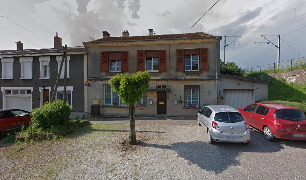 Retrouvez toutes les informations de contacts et horaires d&rsquo;ouverture pour La Poste Agence Communale LAMOUILLY Mairie situé à Lamouilly dans le département Meuse (55). Pour effectuer envoyer vos colis (colissimo, chronopost, suivi colis), une gestion bancaire (banque postal, French Bank), [&hellip;]