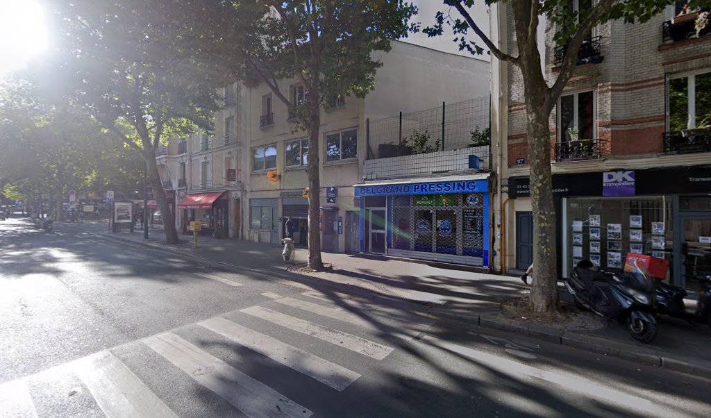 Retrouvez toutes les informations de contacts et horaires d&rsquo;ouverture pour La Poste PARIS EDITH PIAF situé à Paris dans le département Paris (75). Pour effectuer envoyer vos colis (colissimo, chronopost, suivi colis), une gestion bancaire (banque postal, French Bank), votre [&hellip;]