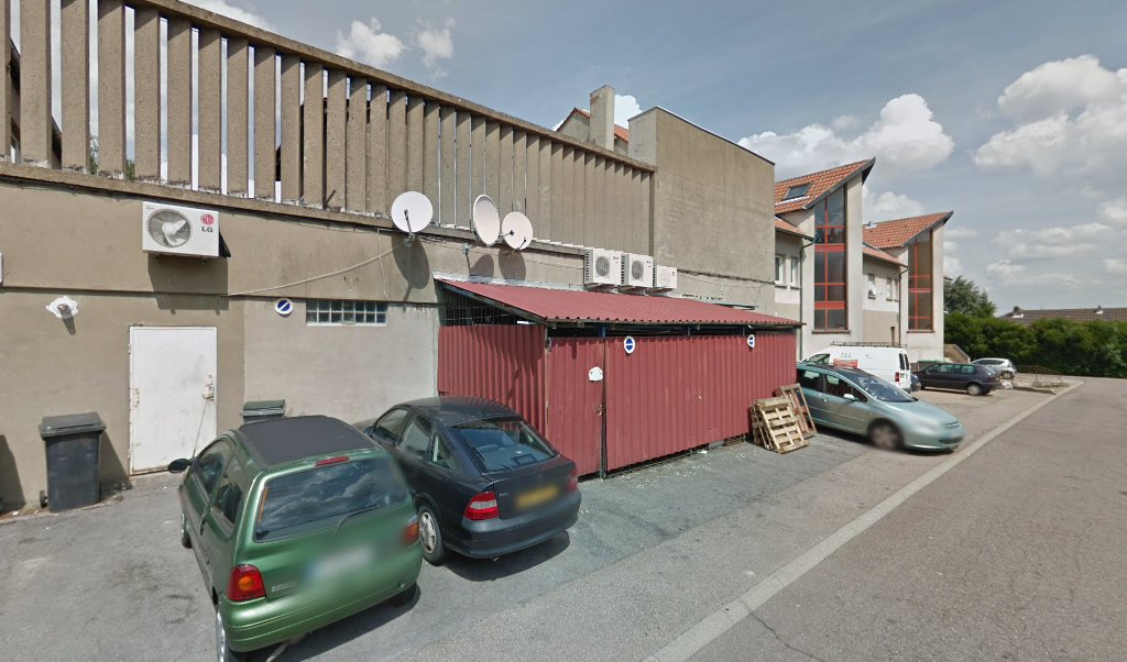 Retrouvez toutes les informations de contacts et horaires d&rsquo;ouverture pour Relais Pickup SUPERETTE DU WENHECK situé à St avold dans le département Moselle (57). Pour effectuer envoyer vos colis (colissimo, chronopost, suivi colis), une gestion bancaire (banque postal, French Bank), [&hellip;]