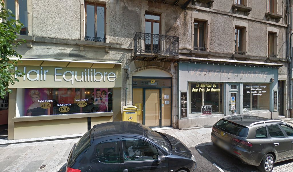 Retrouvez toutes les informations de contacts et horaires d&rsquo;ouverture pour La Poste Agence Communale VESOUL Mairie situé à Vesoul dans le département Haute-Saône (70). Pour effectuer envoyer vos colis (colissimo, chronopost, suivi colis), une gestion bancaire (banque postal, French Bank), [&hellip;]