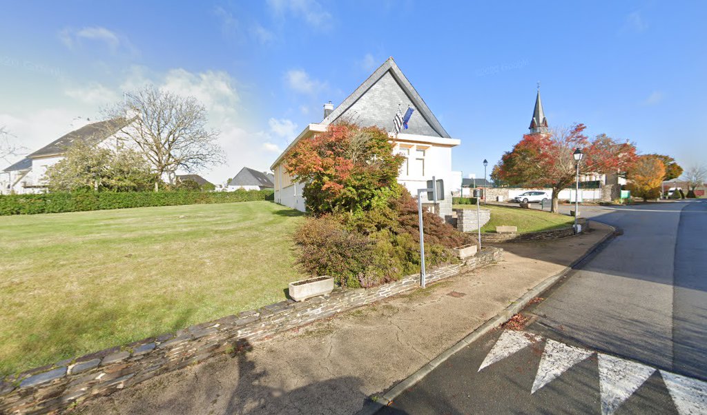 Retrouvez toutes les informations de contacts et horaires d&rsquo;ouverture pour La Poste Agence Communale ST GOAZEC Mairie situé à St goazec dans le département Finistère (29). Pour effectuer envoyer vos colis (colissimo, chronopost, suivi colis), une gestion bancaire (banque postal, [&hellip;]