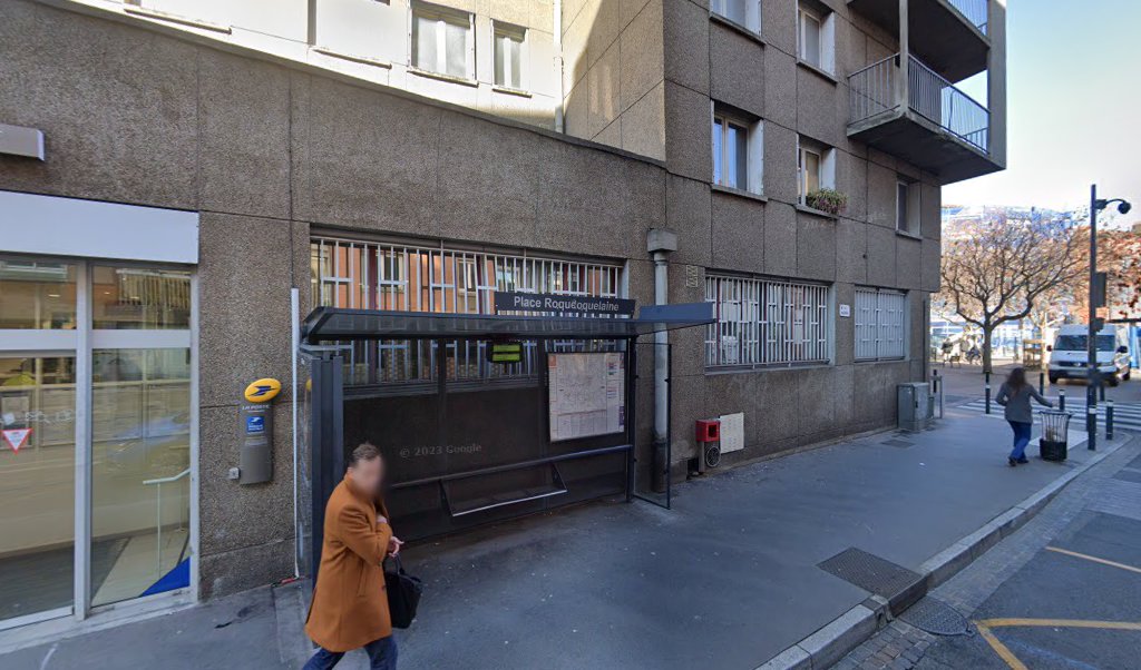 Retrouvez toutes les informations de contacts et horaires d&rsquo;ouverture pour La Poste TOULOUSE ROQUELAINE situé à Toulouse dans le département Haute-Garonne (31). Pour effectuer envoyer vos colis (colissimo, chronopost, suivi colis), une gestion bancaire (banque postal, French Bank), votre courrier [&hellip;]