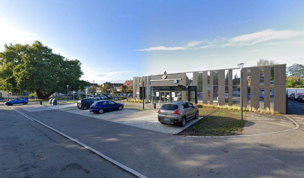 Retrouvez toutes les informations de contacts et horaires d&rsquo;ouverture pour La Poste LUTTERBACH situé à Lutterbach dans le département Haut-Rhin (68). Pour effectuer envoyer vos colis (colissimo, chronopost, suivi colis), une gestion bancaire (banque postal, French Bank), votre courrier (suivi [&hellip;]