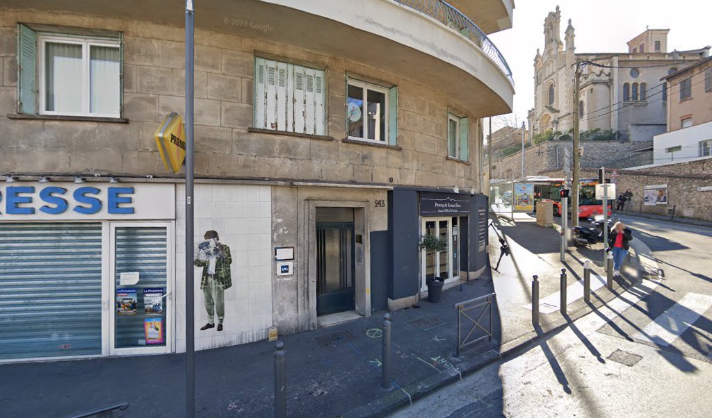 Retrouvez toutes les informations de contacts et horaires d&rsquo;ouverture pour La Poste MARSEILLE ROUCAS BLANC situé à Marseille dans le département Bouches-du-Rhône (13). Pour effectuer envoyer vos colis (colissimo, chronopost, suivi colis), une gestion bancaire (banque postal, French Bank), votre [&hellip;]