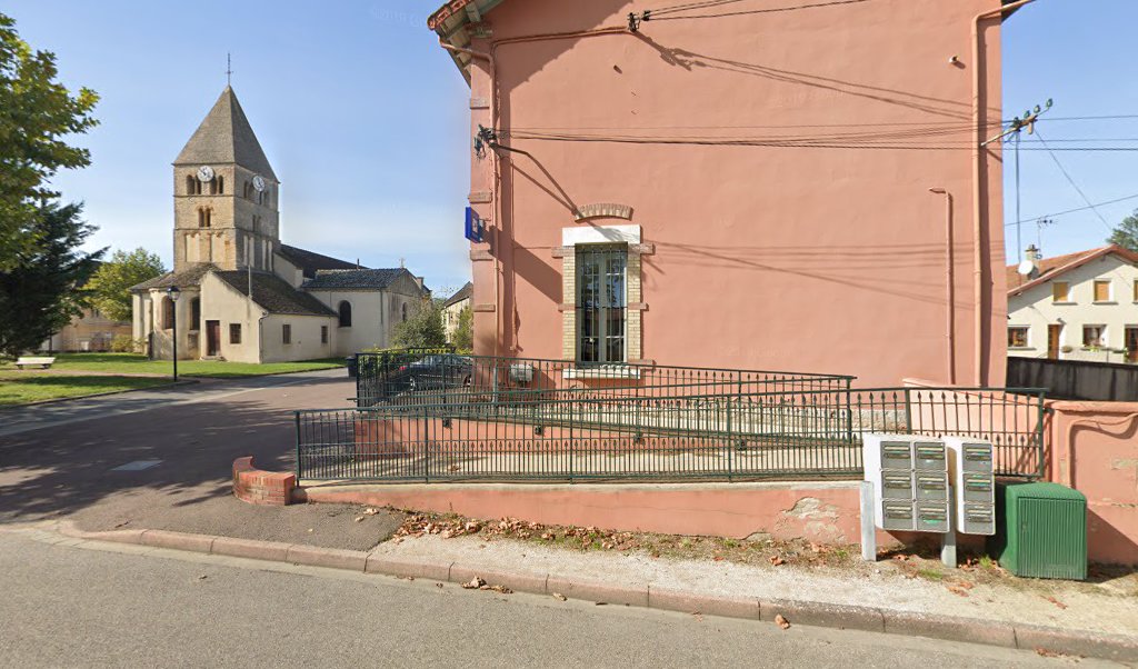 Retrouvez toutes les informations de contacts et horaires d&rsquo;ouverture pour La Poste Agence Communale SIMANDRE Mairie situé à Simandre dans le département Saône-et-Loire (71). Pour effectuer envoyer vos colis (colissimo, chronopost, suivi colis), une gestion bancaire (banque postal, French Bank), [&hellip;]