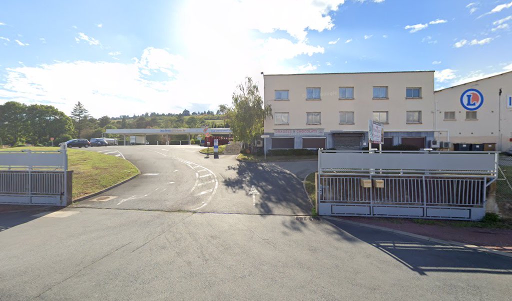 Retrouvez toutes les informations de contacts et horaires d&rsquo;ouverture pour Relais Pickup E LECLERC LIMAS DRIVE situé à Limas dans le département Rhône (69). Pour effectuer envoyer vos colis (colissimo, chronopost, suivi colis), une gestion bancaire (banque postal, French Bank), [&hellip;]