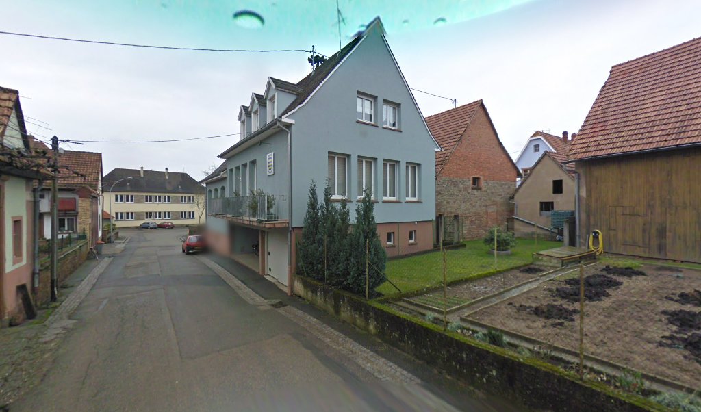 Retrouvez toutes les informations de contacts et horaires d&rsquo;ouverture pour La Poste Agence Communale UHRWILLER Mairie situé à Uhrwiller dans le département Bas-Rhin (67). Pour effectuer envoyer vos colis (colissimo, chronopost, suivi colis), une gestion bancaire (banque postal, French Bank), [&hellip;]