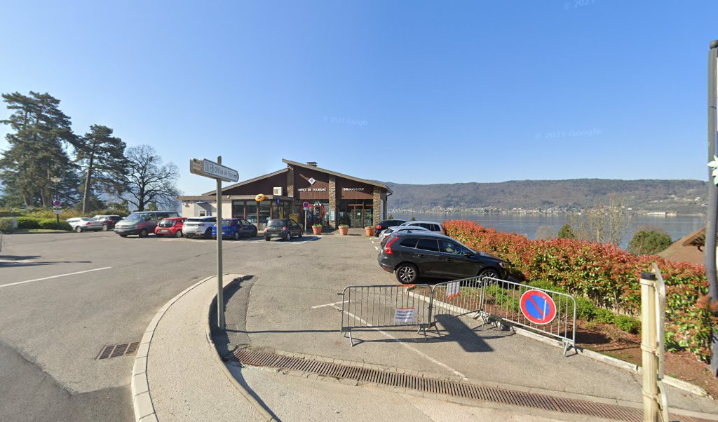 Retrouvez toutes les informations de contacts et horaires d&rsquo;ouverture pour La Poste VEYRIER DU LAC situé à Veyrier du lac dans le département Haute-Savoie (74). Pour effectuer envoyer vos colis (colissimo, chronopost, suivi colis), une gestion bancaire (banque postal, French [&hellip;]
