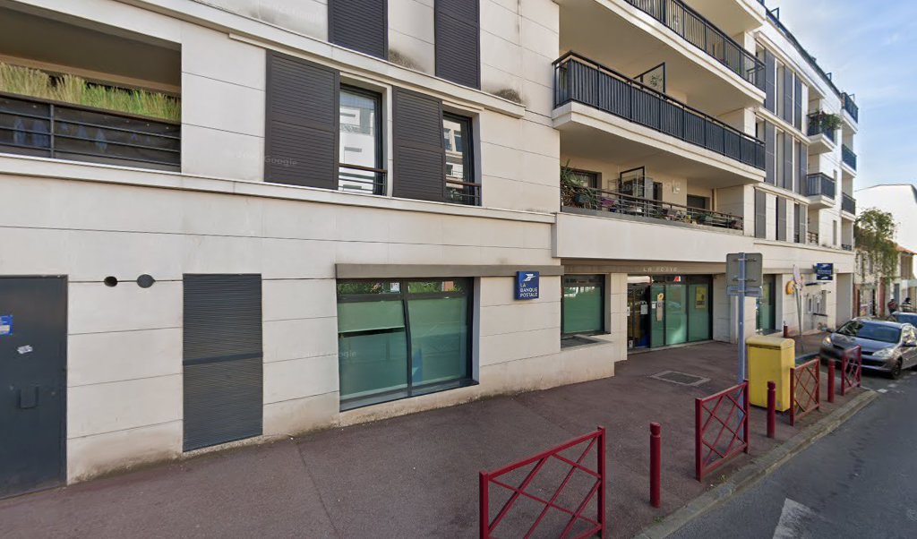 Retrouvez toutes les informations de contacts et horaires d&rsquo;ouverture pour La Poste FRESNES situé à Fresnes dans le département Val-de-Marne (94). Pour effectuer envoyer vos colis (colissimo, chronopost, suivi colis), une gestion bancaire (banque postal, French Bank), votre courrier (suivi [&hellip;]