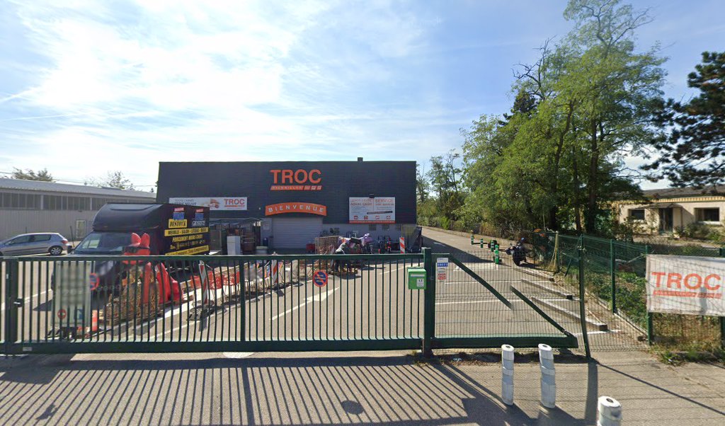 Retrouvez toutes les informations de contacts et horaires d&rsquo;ouverture pour Relais Pickup TROC RICHWILLER situé à Richwiller dans le département Haut-Rhin (68). Pour effectuer envoyer vos colis (colissimo, chronopost, suivi colis), une gestion bancaire (banque postal, French Bank), votre courrier [&hellip;]