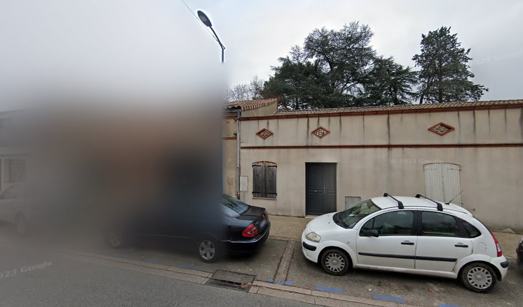 Retrouvez toutes les informations de contacts et horaires d&rsquo;ouverture pour Relais Pickup AU RDV DES CAPRICIEUSES situé à Castelginest dans le département Haute-Garonne (31). Pour effectuer envoyer vos colis (colissimo, chronopost, suivi colis), une gestion bancaire (banque postal, French Bank), [&hellip;]