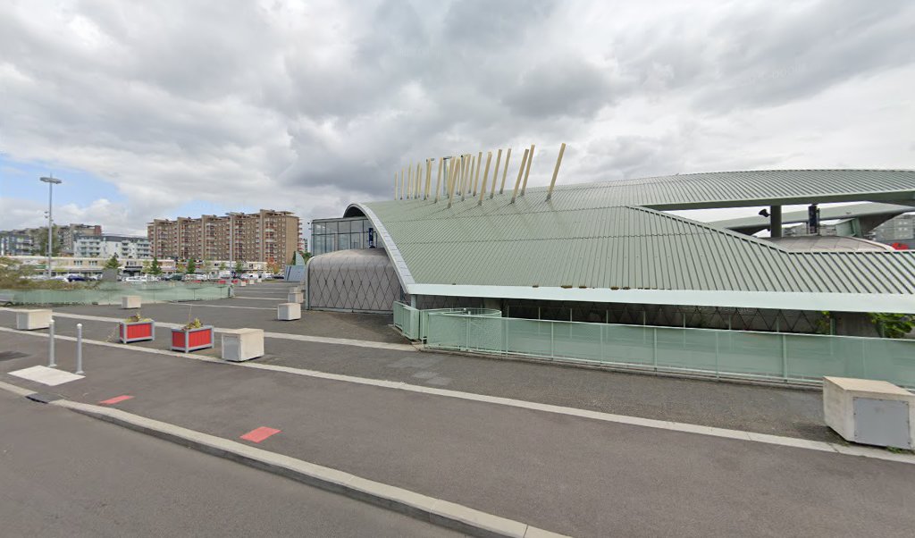 Retrouvez toutes les informations de contacts et horaires d&rsquo;ouverture pour Relais Pickup PHOTO HENRY situé à Sotteville les rouen dans le département Seine-Maritime (76). Pour effectuer envoyer vos colis (colissimo, chronopost, suivi colis), une gestion bancaire (banque postal, French Bank), [&hellip;]