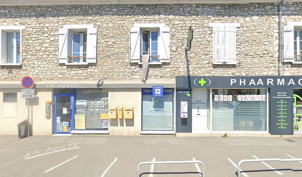 Retrouvez toutes les informations de contacts et horaires d&rsquo;ouverture pour La Poste BONNIERES SUR SEINE situé à Bonnieres sur seine dans le département Yvelines (78). Pour effectuer envoyer vos colis (colissimo, chronopost, suivi colis), une gestion bancaire (banque postal, French [&hellip;]