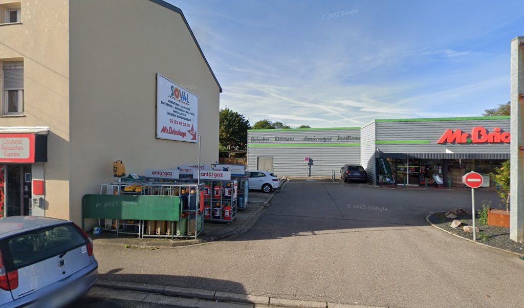 Retrouvez toutes les informations de contacts et horaires d&rsquo;ouverture pour Relais Pickup MR BRICOLAGE situé à Dombasle sur meurthe dans le département Meurthe-et-Moselle (54). Pour effectuer envoyer vos colis (colissimo, chronopost, suivi colis), une gestion bancaire (banque postal, French Bank), [&hellip;]