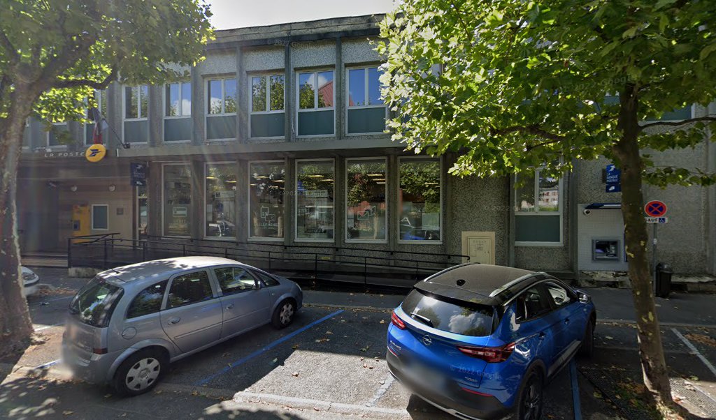 Retrouvez toutes les informations de contacts et horaires d&rsquo;ouverture pour La Poste NEUILLY SUR MARNE PRINCIPAL situé à Neuilly sur marne dans le département Seine-Saint-Denis (93). Pour effectuer envoyer vos colis (colissimo, chronopost, suivi colis), une gestion bancaire (banque postal, [&hellip;]