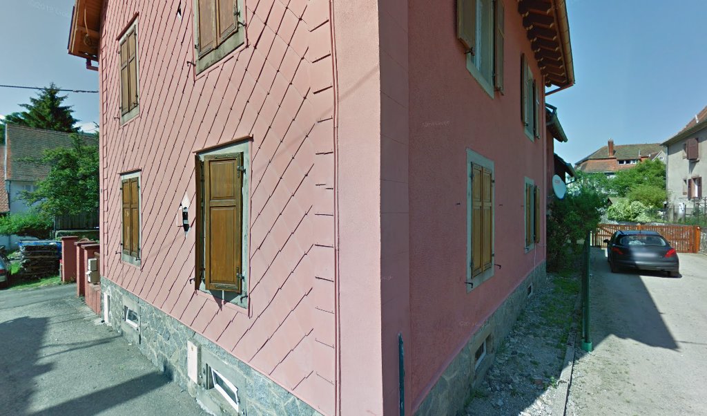 Retrouvez toutes les informations de contacts et horaires d&rsquo;ouverture pour La Poste Agence Communale BREITENBACH Mairie situé à Breitenbach dans le département Haut-Rhin (68). Pour effectuer envoyer vos colis (colissimo, chronopost, suivi colis), une gestion bancaire (banque postal, French Bank), [&hellip;]