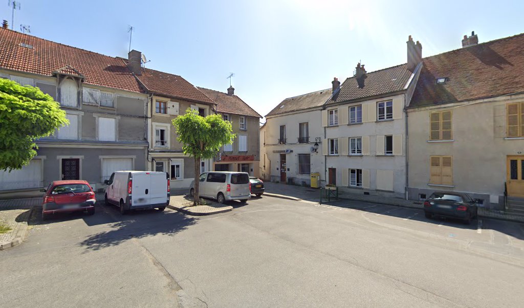 Retrouvez toutes les informations de contacts et horaires d&rsquo;ouverture pour La Poste VILLENEUVE SUR BELLOT situé à Villeneuve sur bellot dans le département Seine-et-Marne (77). Pour effectuer envoyer vos colis (colissimo, chronopost, suivi colis), une gestion bancaire (banque postal, French [&hellip;]