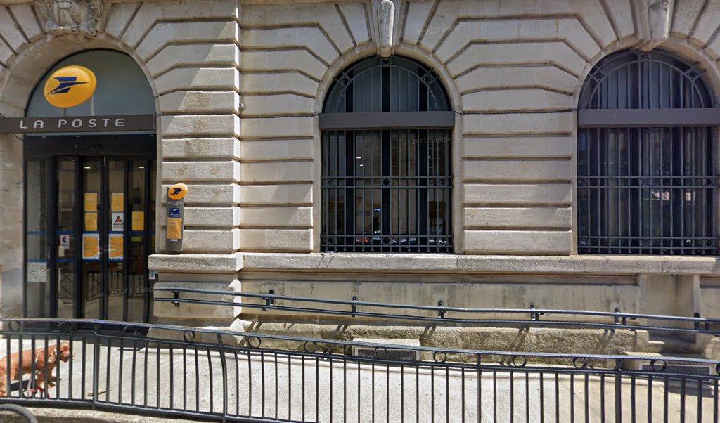 Retrouvez toutes les informations de contacts et horaires d&rsquo;ouverture pour La Poste CARCASSONNE R P situé à Carcassonne dans le département Aude (11). Pour effectuer envoyer vos colis (colissimo, chronopost, suivi colis), une gestion bancaire (banque postal, French Bank), votre [&hellip;]