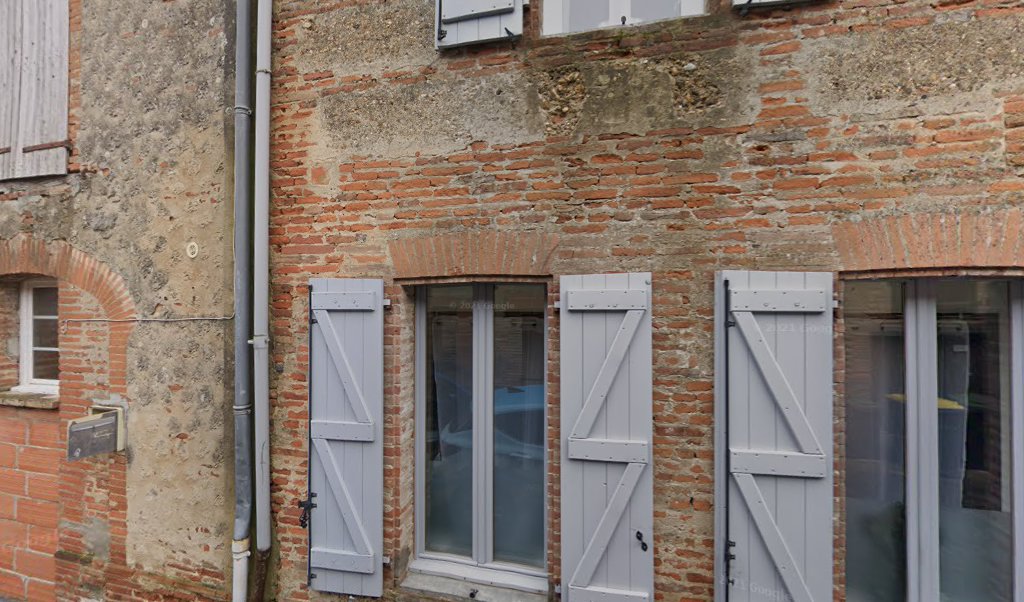 Retrouvez toutes les informations de contacts et horaires d&rsquo;ouverture pour La Poste Agence Communale MAS GRENIER Mairie situé à Mas grenier dans le département Tarn-et-Garonne (82). Pour effectuer envoyer vos colis (colissimo, chronopost, suivi colis), une gestion bancaire (banque postal, [&hellip;]