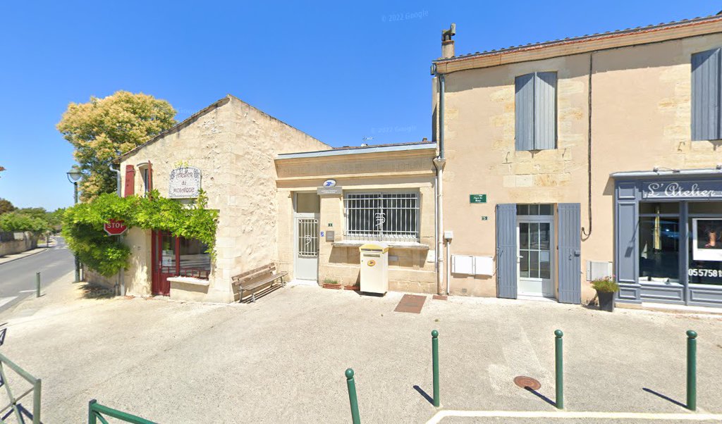 Retrouvez toutes les informations de contacts et horaires d&rsquo;ouverture pour La Poste Agence Communale PLASSAC Mairie situé à Plassac dans le département Gironde (33). Pour effectuer envoyer vos colis (colissimo, chronopost, suivi colis), une gestion bancaire (banque postal, French Bank), [&hellip;]
