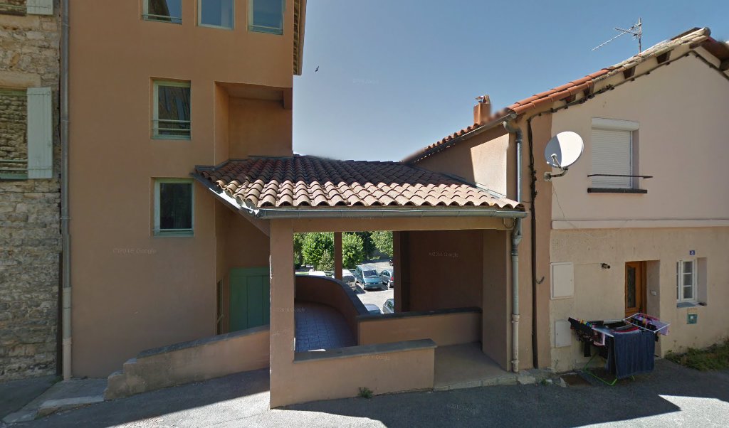 Retrouvez toutes les informations de contacts et horaires d&rsquo;ouverture pour La Poste Agence Communale ST GEORGES DE LUZENCON Mairie situé à St georges de luzencon dans le département Aveyron (12). Pour effectuer envoyer vos colis (colissimo, chronopost, suivi colis), une [&hellip;]