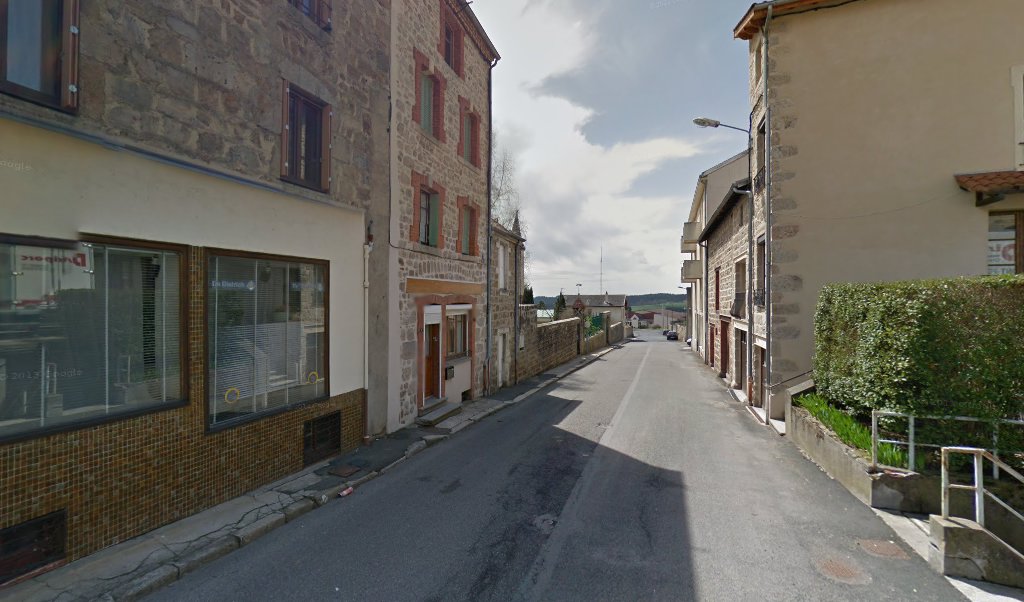 Retrouvez toutes les informations de contacts et horaires d&rsquo;ouverture pour Relais Pickup TABAC PRESSE situé à Usson en forez dans le département Loire (42). Pour effectuer envoyer vos colis (colissimo, chronopost, suivi colis), une gestion bancaire (banque postal, French Bank), [&hellip;]