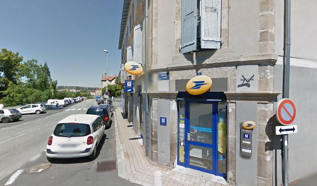 Retrouvez toutes les informations de contacts et horaires d&rsquo;ouverture pour La Poste BRIVES CHARENSAC situé à Brives charensac dans le département Haute-Loire (43). Pour effectuer envoyer vos colis (colissimo, chronopost, suivi colis), une gestion bancaire (banque postal, French Bank), votre [&hellip;]